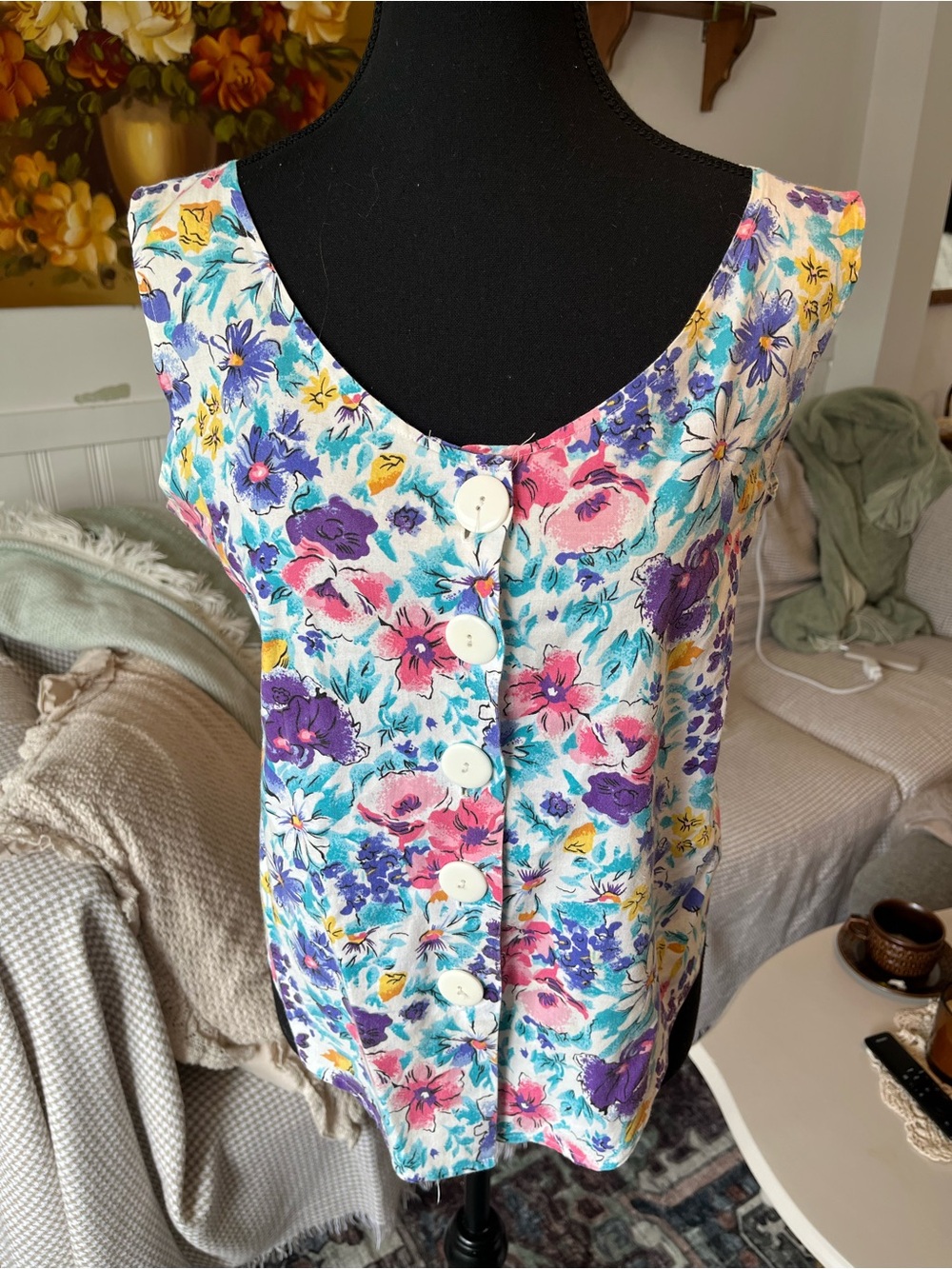 Women’s Vintage Summers Floral Button-Front Sleeveless Top Nannycore L
